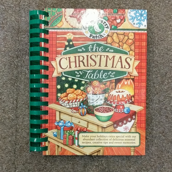 gooseberry patch | Kitchen | Gooseberry Patch The Christmas Table Cookbook  | Poshmark